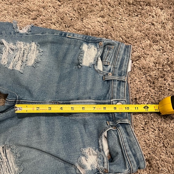 American Eagle Distressed Mom Skinny Jeans - Picture 4 of 16